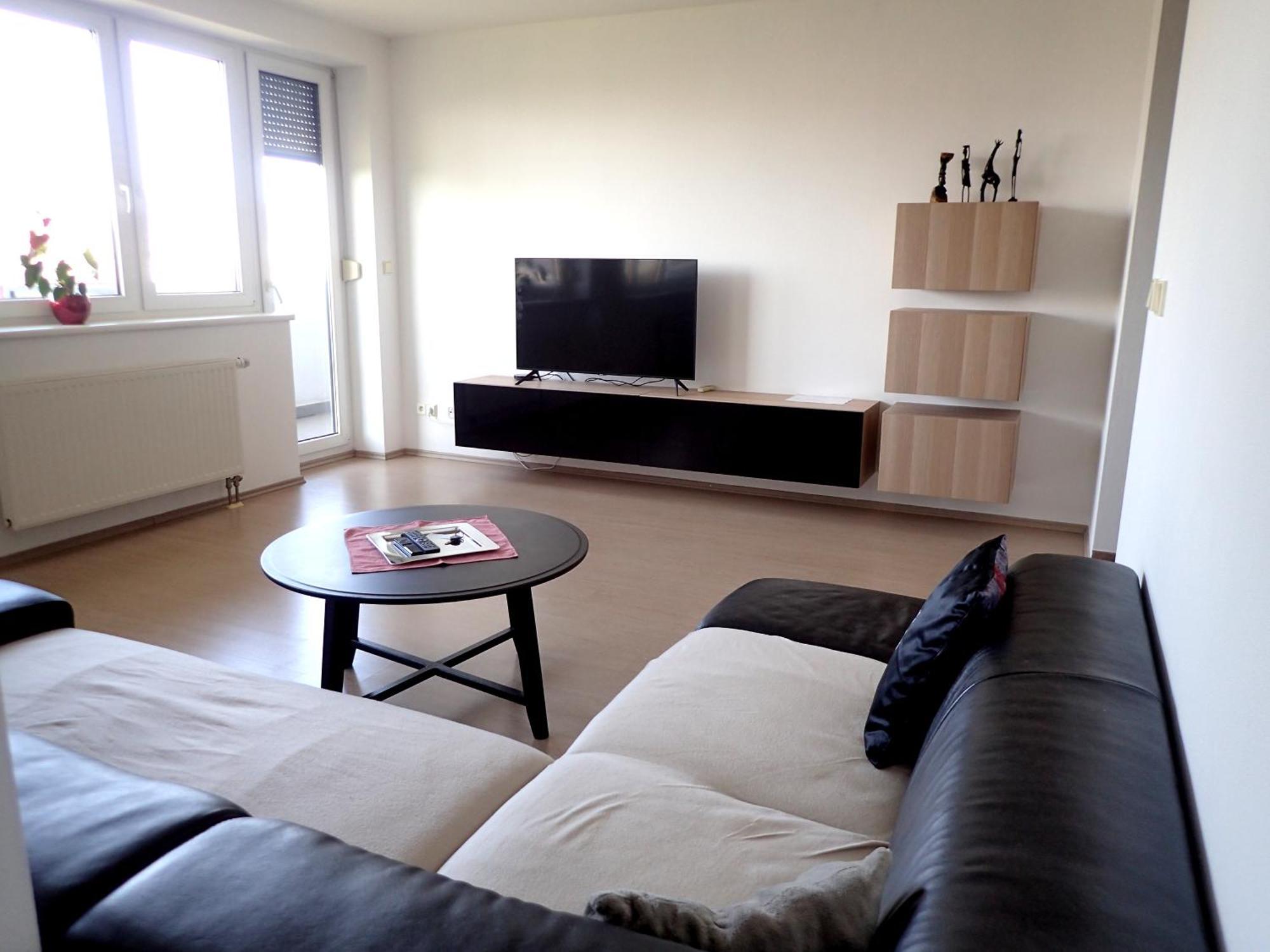 Marguerite Apartment - Parking Including براتسيلافا المظهر الخارجي الصورة